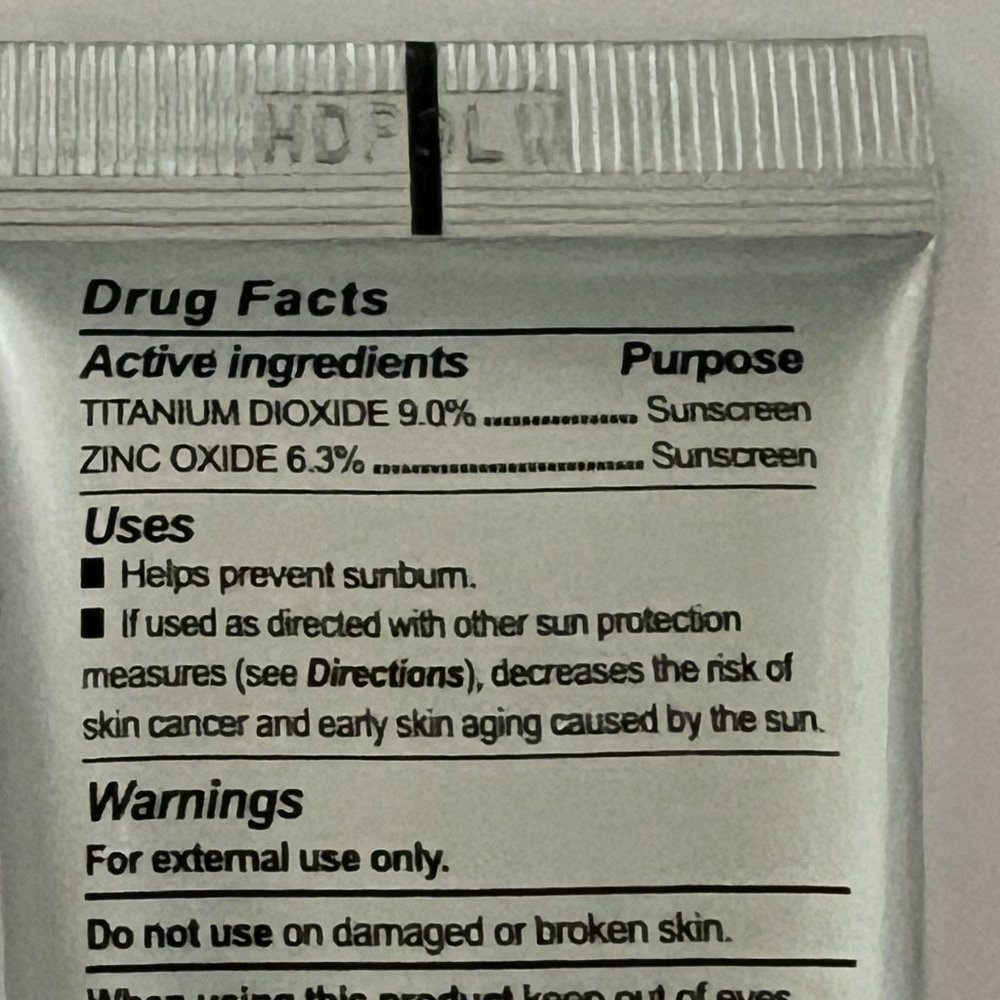NEW It Cosmetics Your Skin But Better Cc+ Cream, Medium - Picture 5 of 5